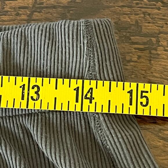 Skims Gray Ribbed Boxers Size Medium - Picture 8 of 10